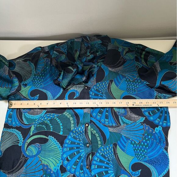 Chicos Peacock Blouse Tie Neck Balloon Statement Sleeve Silky Satin Size 3 16/18 - Picture 8 of 10
